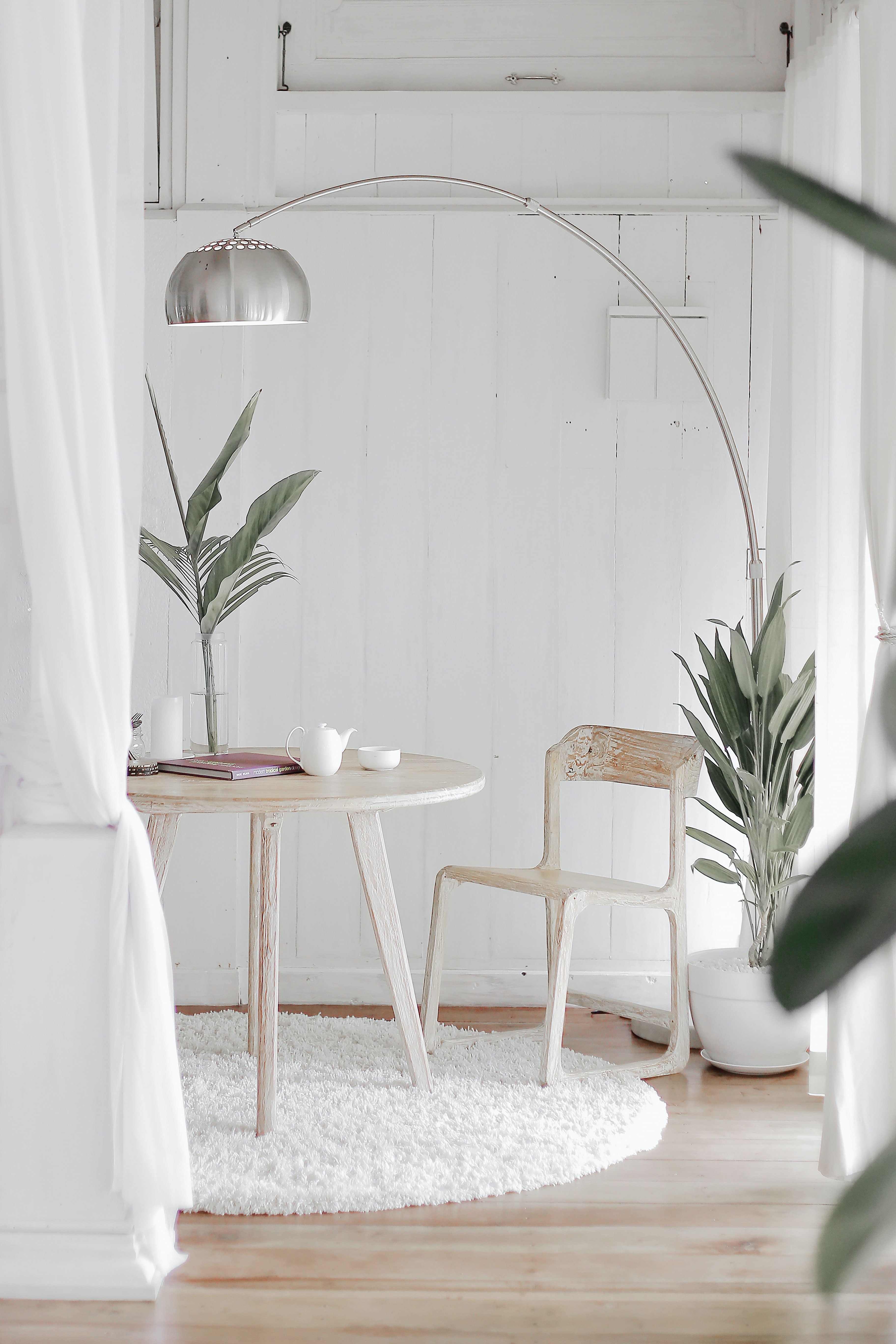 white minimalist theme white interior design v2